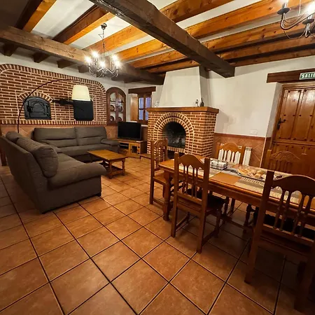 La Casa De La Cebada El Barraco