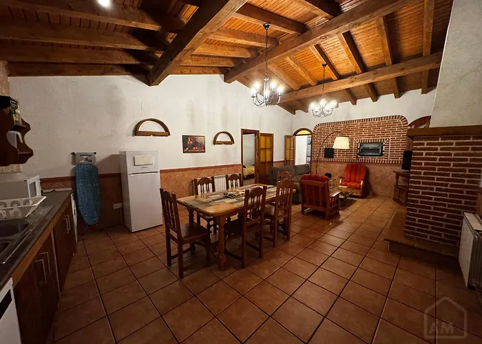 펜션 La Tahona Vieja El Barraco